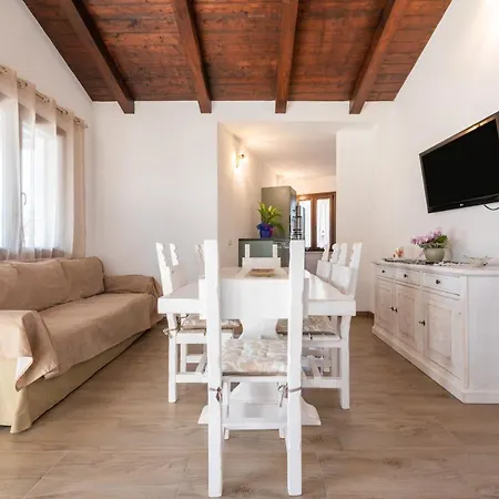 Casa Giovanna San Giovanni Suergiu